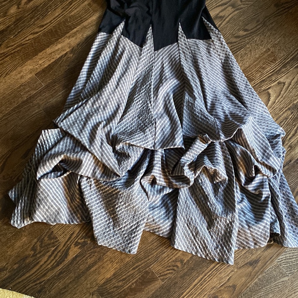 Jason Dress - Picture 2 of 8